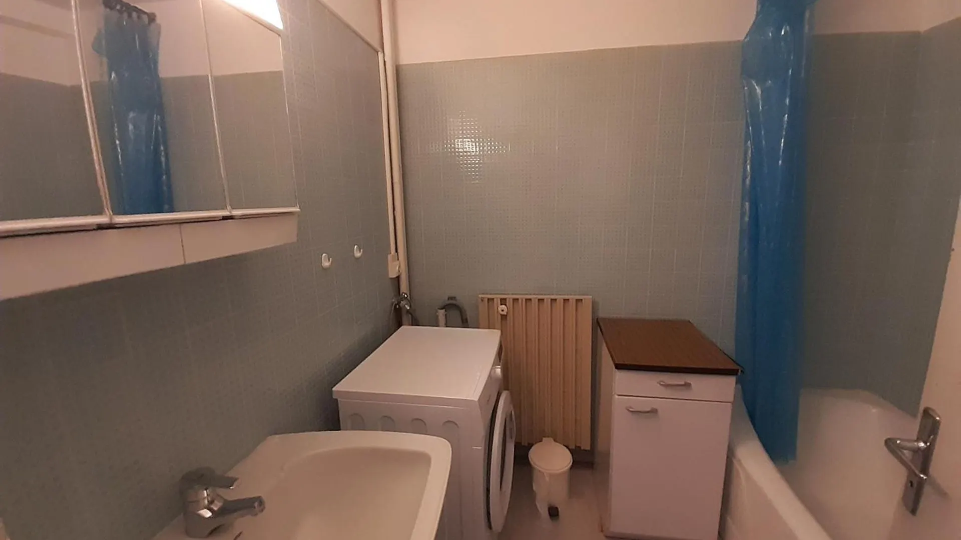 Apartment Studio Skis Aux Pieds Proche Centre, Balcon, Parking, Animaux Admis - Fr-1-514-33 Courchevel France